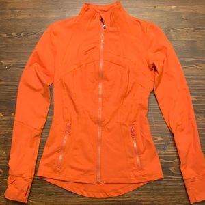 Athletic zip top